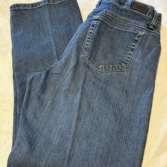 Jeans - Picture 4 of 5